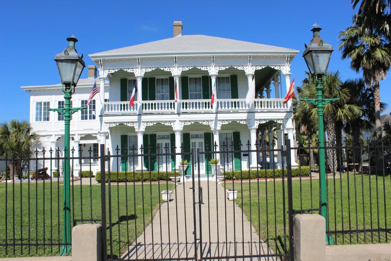 The George Manor Bed and Breakfast Γκάλβεστον Εξωτερικό φωτογραφία