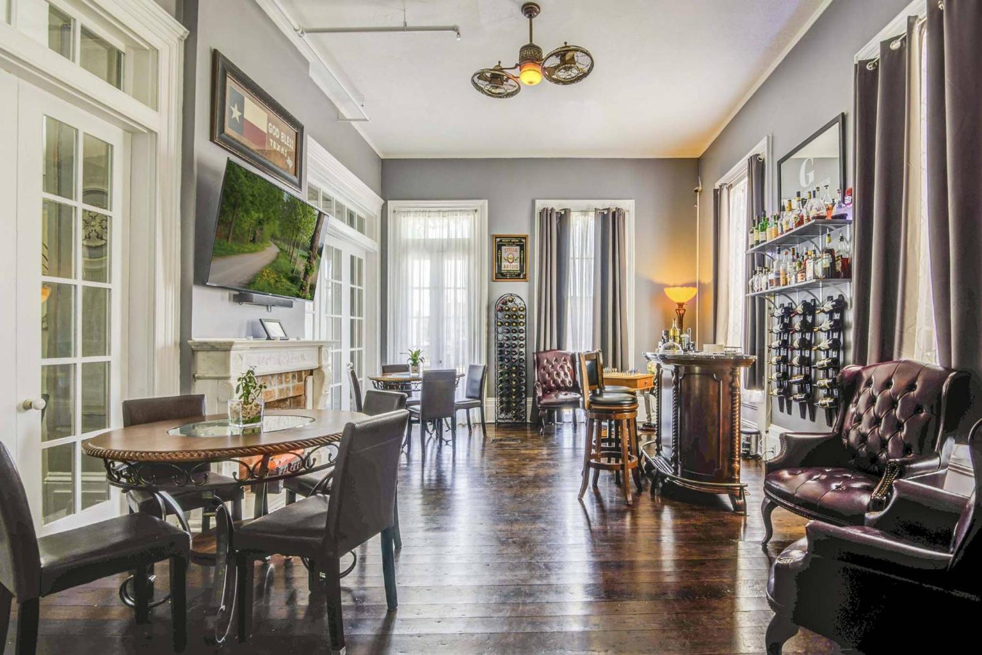 The George Manor Bed and Breakfast Γκάλβεστον Εξωτερικό φωτογραφία