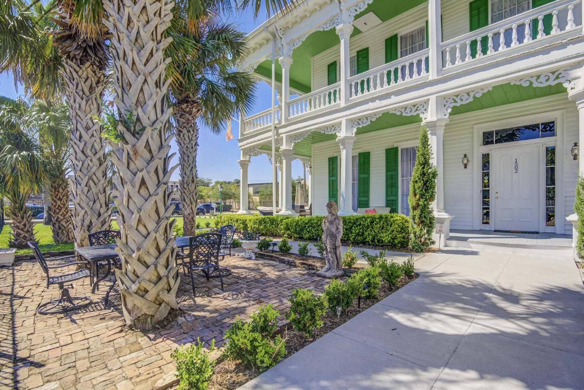 The George Manor Bed and Breakfast Γκάλβεστον Εξωτερικό φωτογραφία